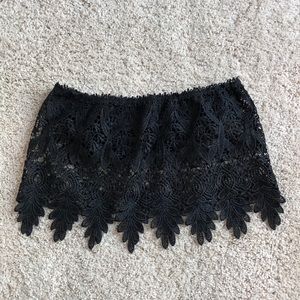 NORDSTROM BLACK LACE CROP TOP SIZE S/M